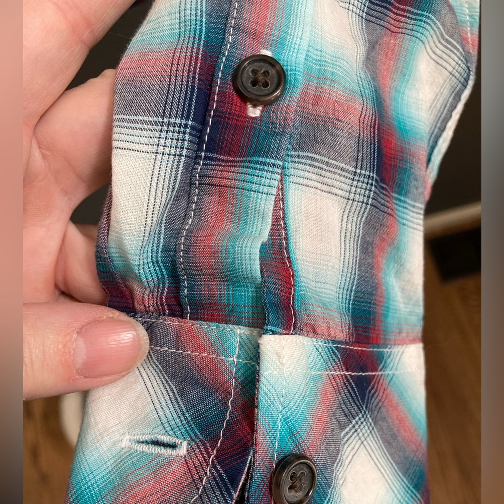 🫐3/$40🫐 NWT GAP Plaid, long-sleeve, 100% lightweight cotton shirt - Picture 12 of 17